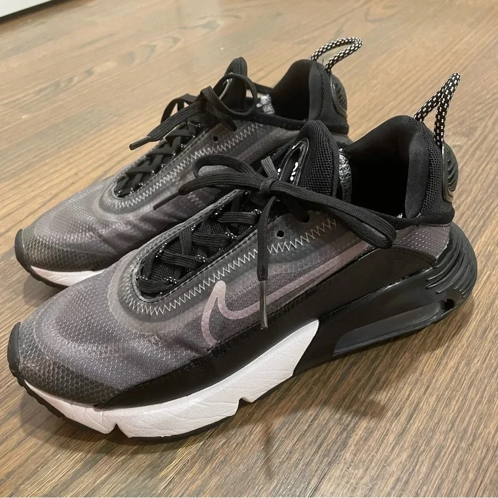 Nike Air Max 2090 